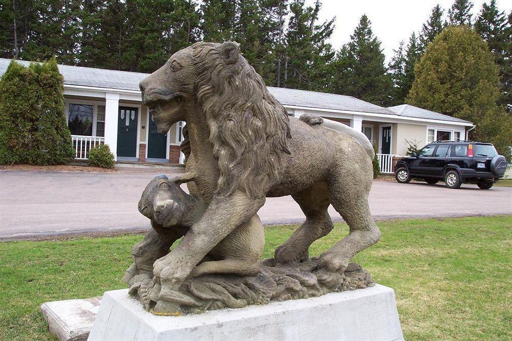 פיקטו Lionstone Inn Motel & Cottages מראה חיצוני תמונה